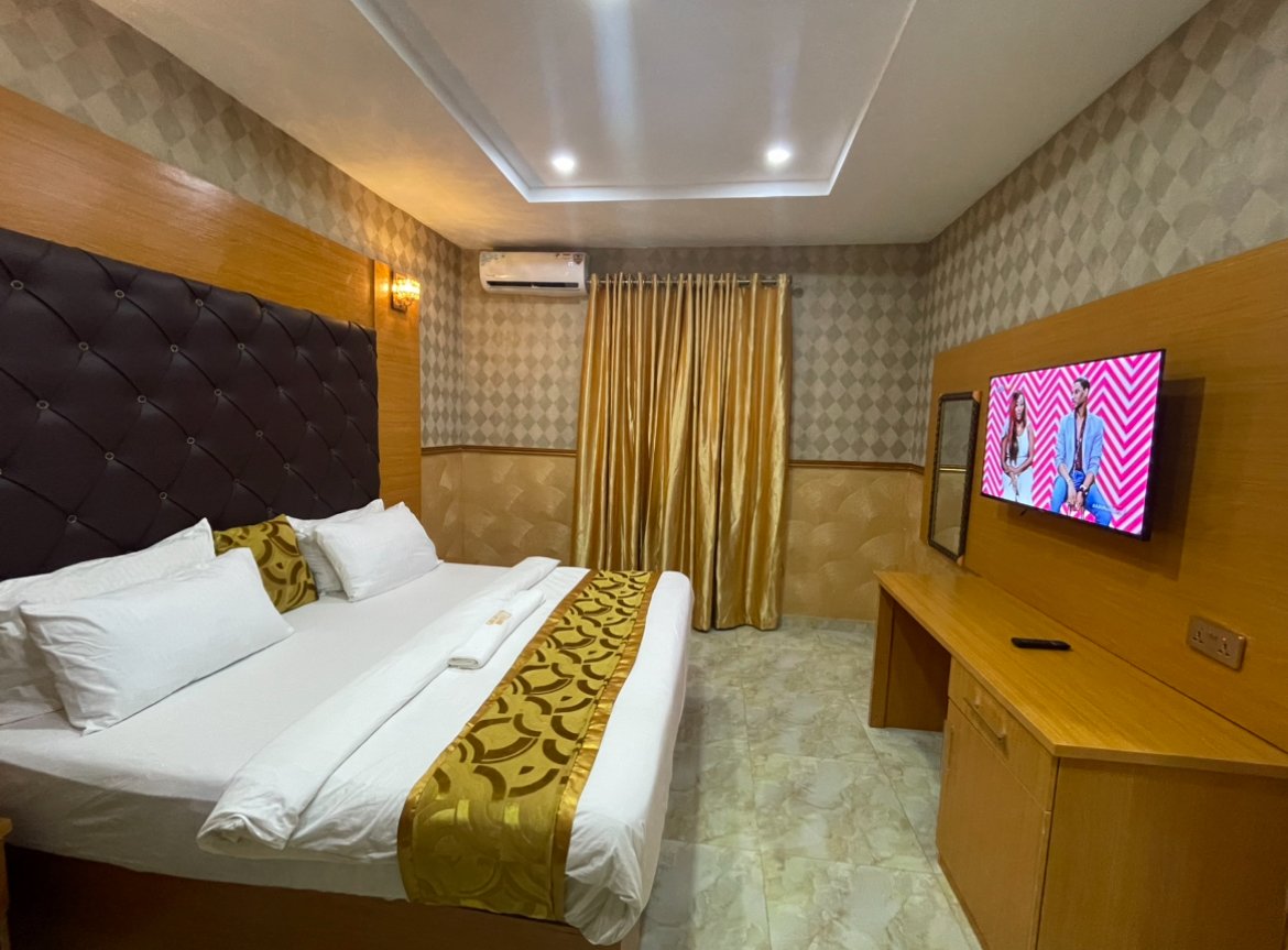 Luxury room